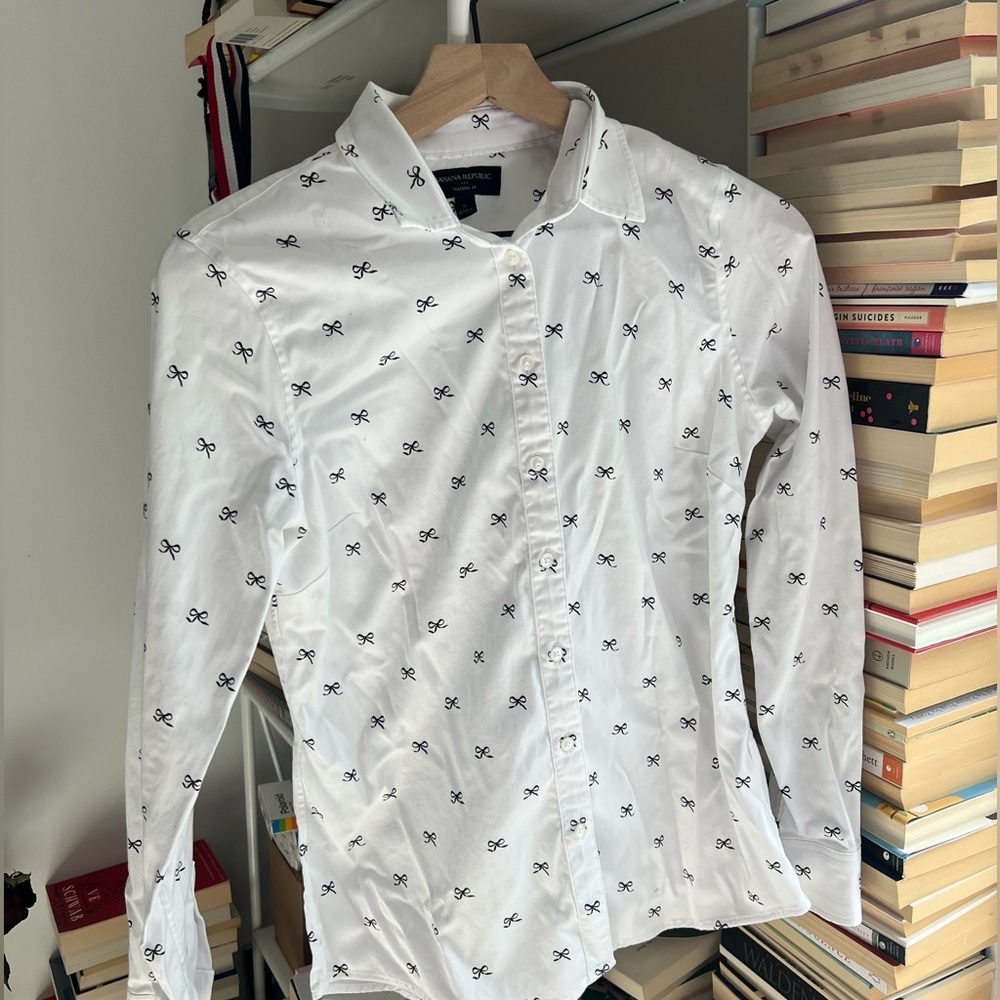 Banana republic now button-down